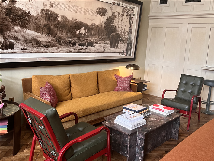 private dining room lounge area